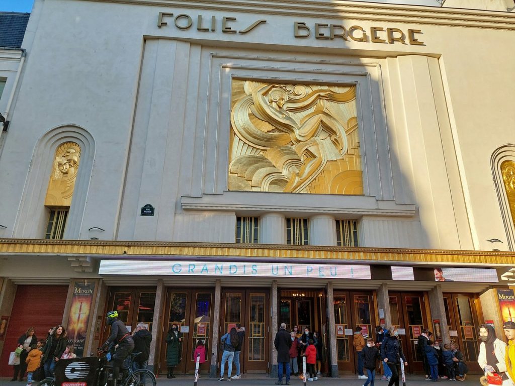 Entrée des folies bergère