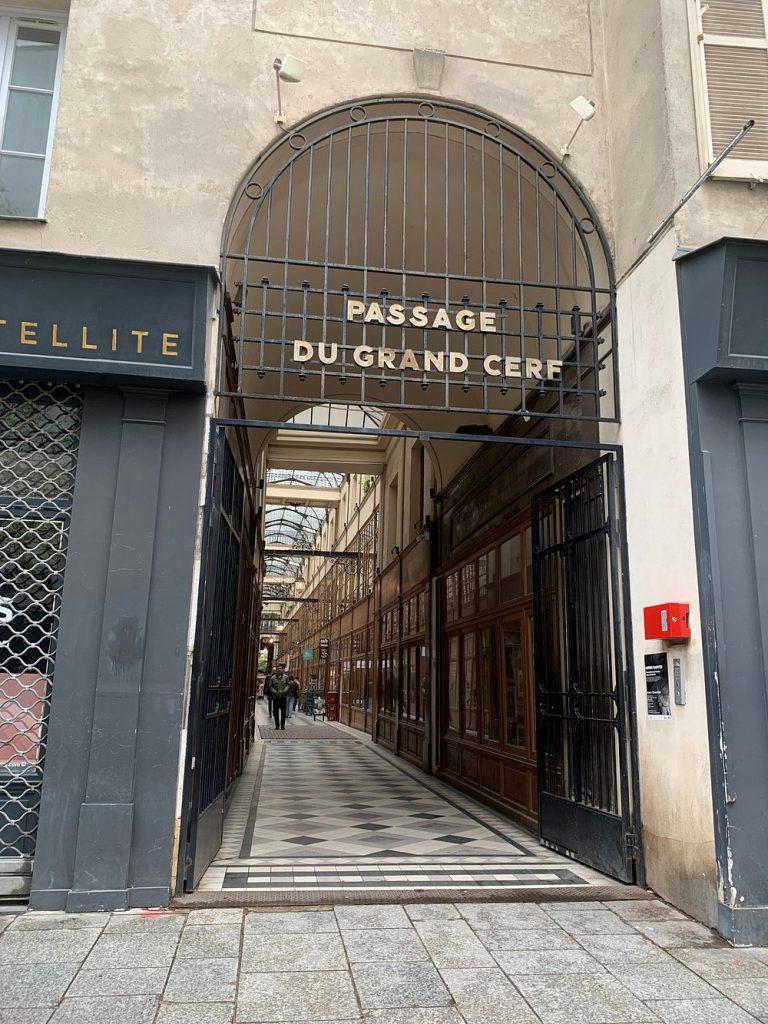 Passage du grand Cerf