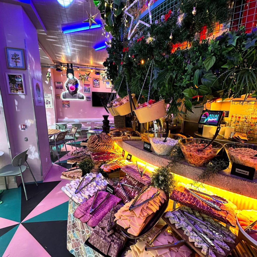 Salle de Miami Boulevard