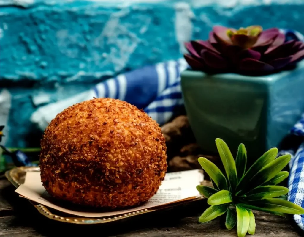Crunchy chicken meatball on plate