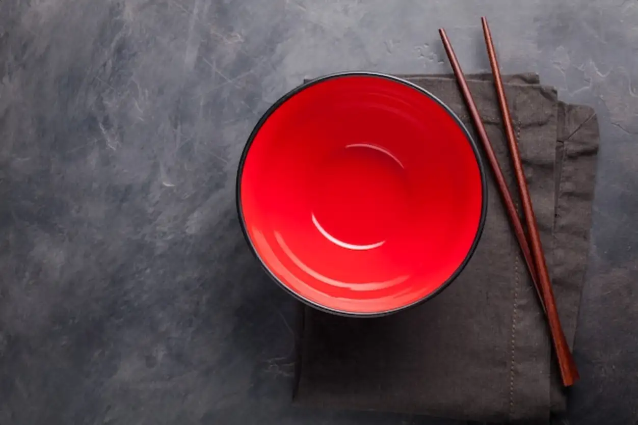 Empty bowl for Chinese noodles.