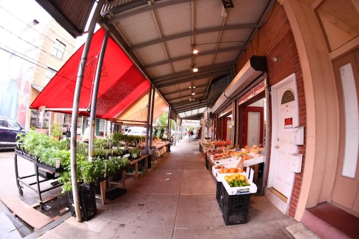 PHILADELPHIA USA APRIL 24 2017 philadelphia little italy district with shops and restaurants