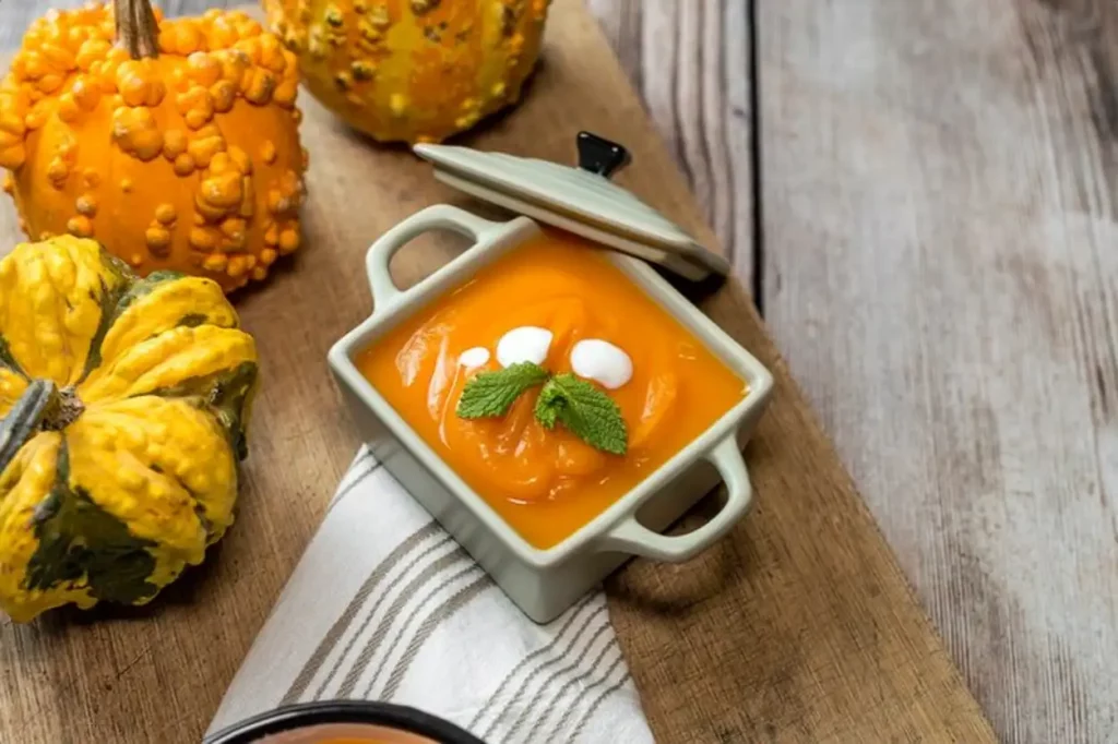 Pumpkin cream on bowl