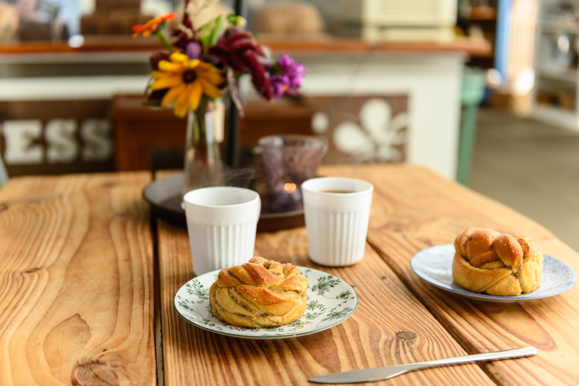 🕐 Quels sont les horaires et prix au Café Saint-Paul ?