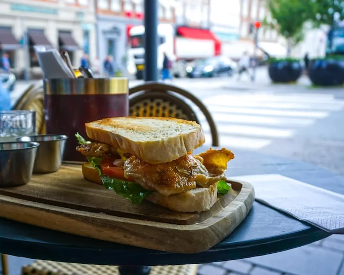 Faste croque-monsieur Paris : mon QG addictif du 10e pour des croques qui réinventent le classique