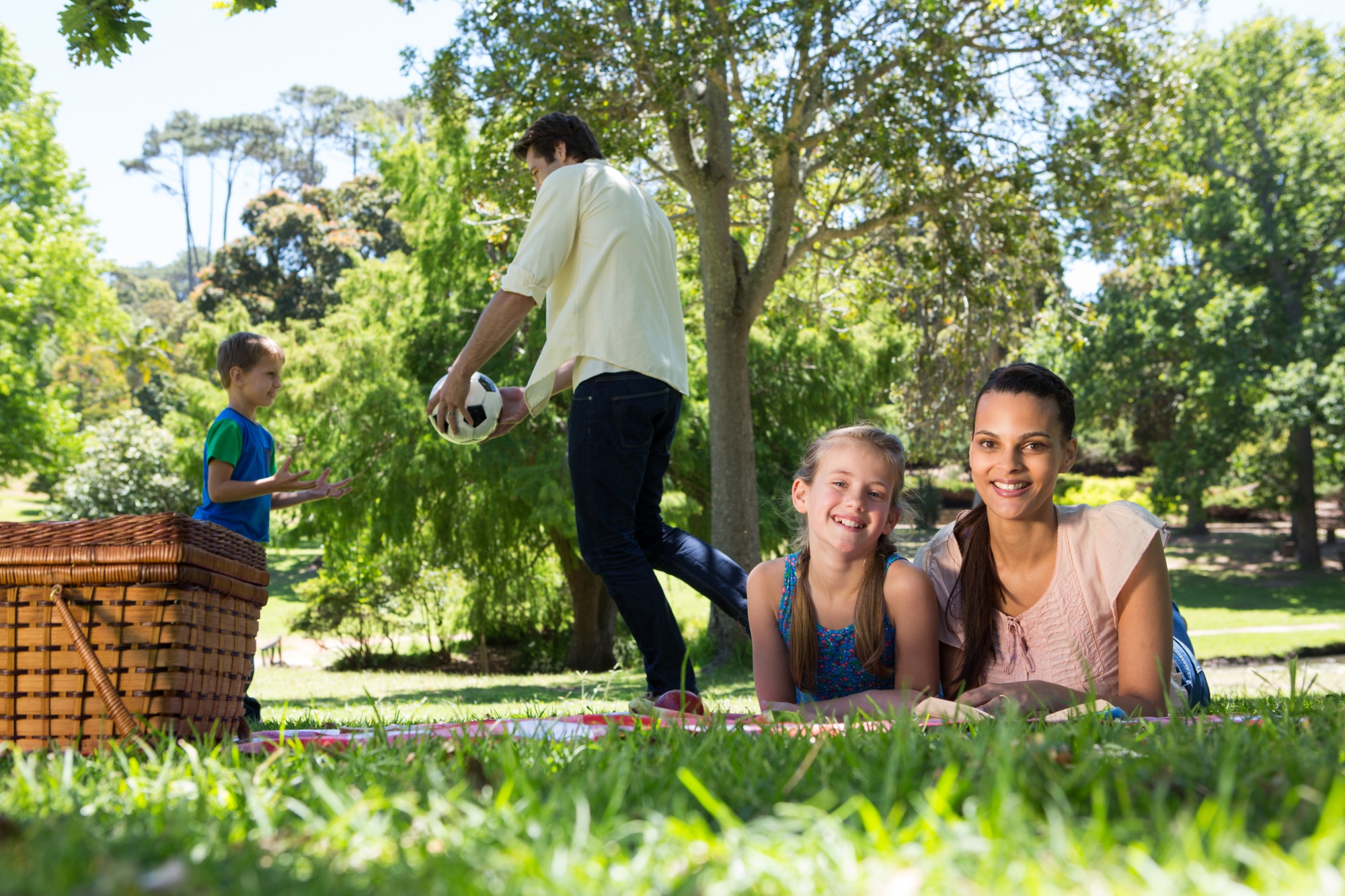 🌳 Pourquoi c'est le lieu parfait pour une sortie familiale parisienne ?