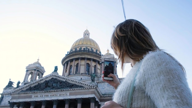 🕐 Quels sont les horaires et visites guidées à la basilique Fourvière ?