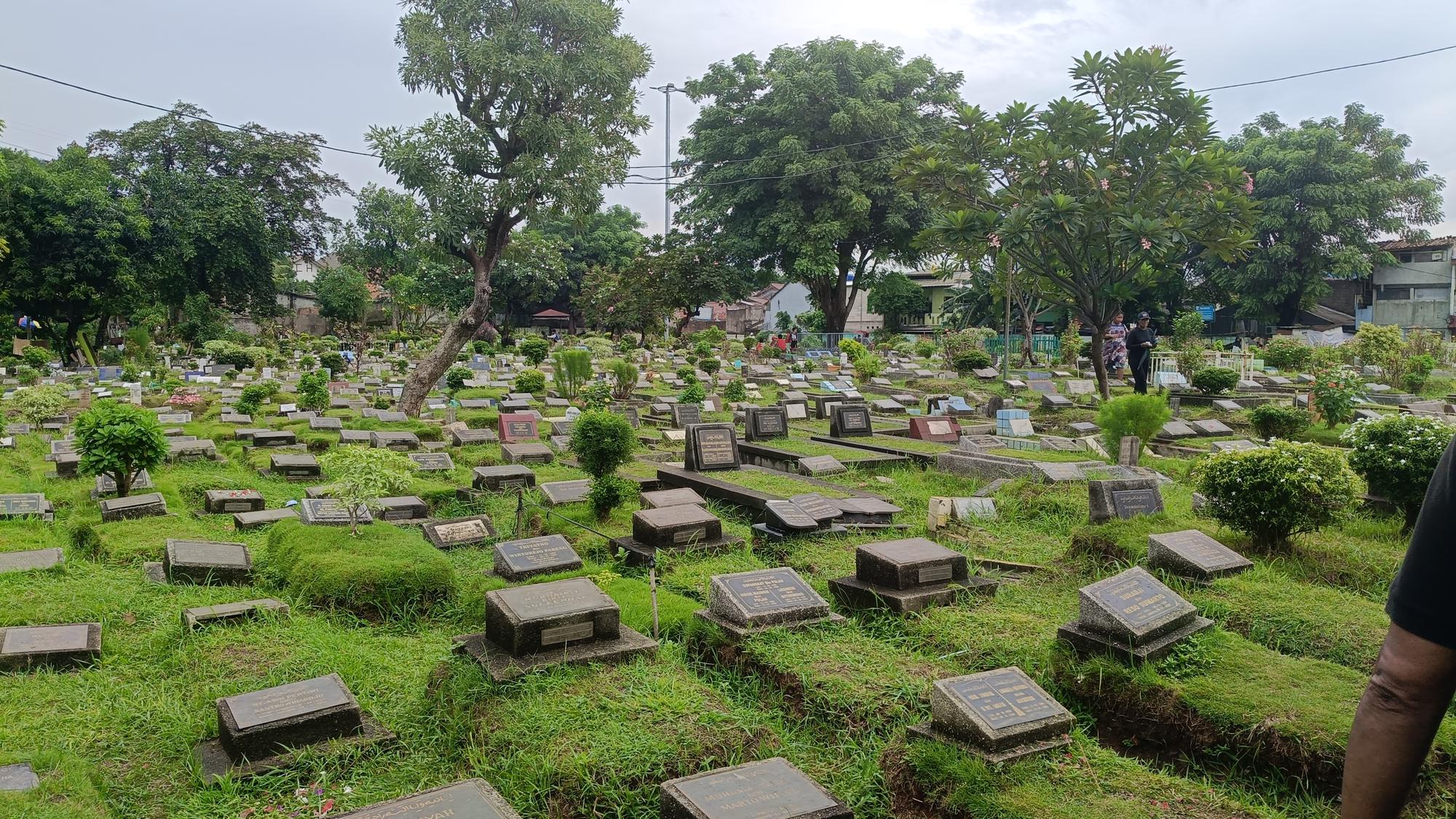 🌿 Pourquoi Père-Lachaise est plus qu'un cimetière ?
