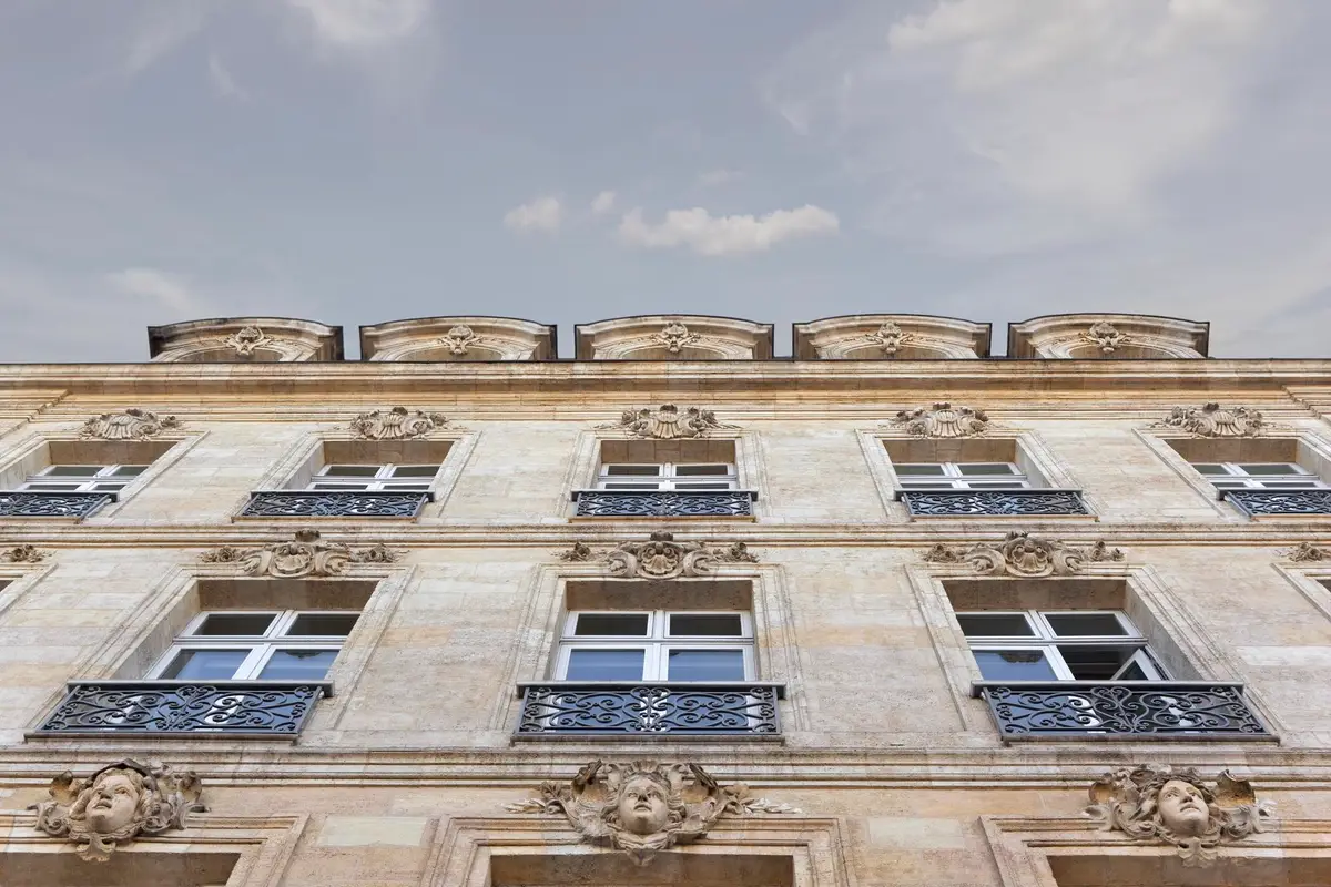 J'ai poussé la porte de la mairie du 18e et voilà ce qui m'a conquise