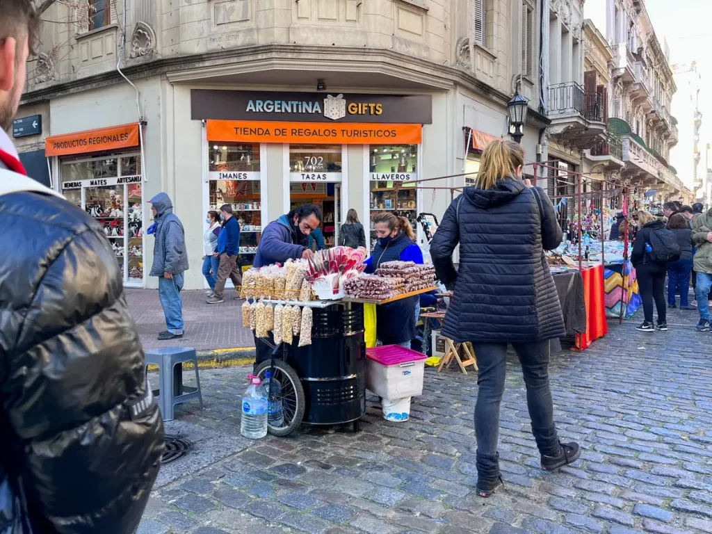 marche aux puces paris
