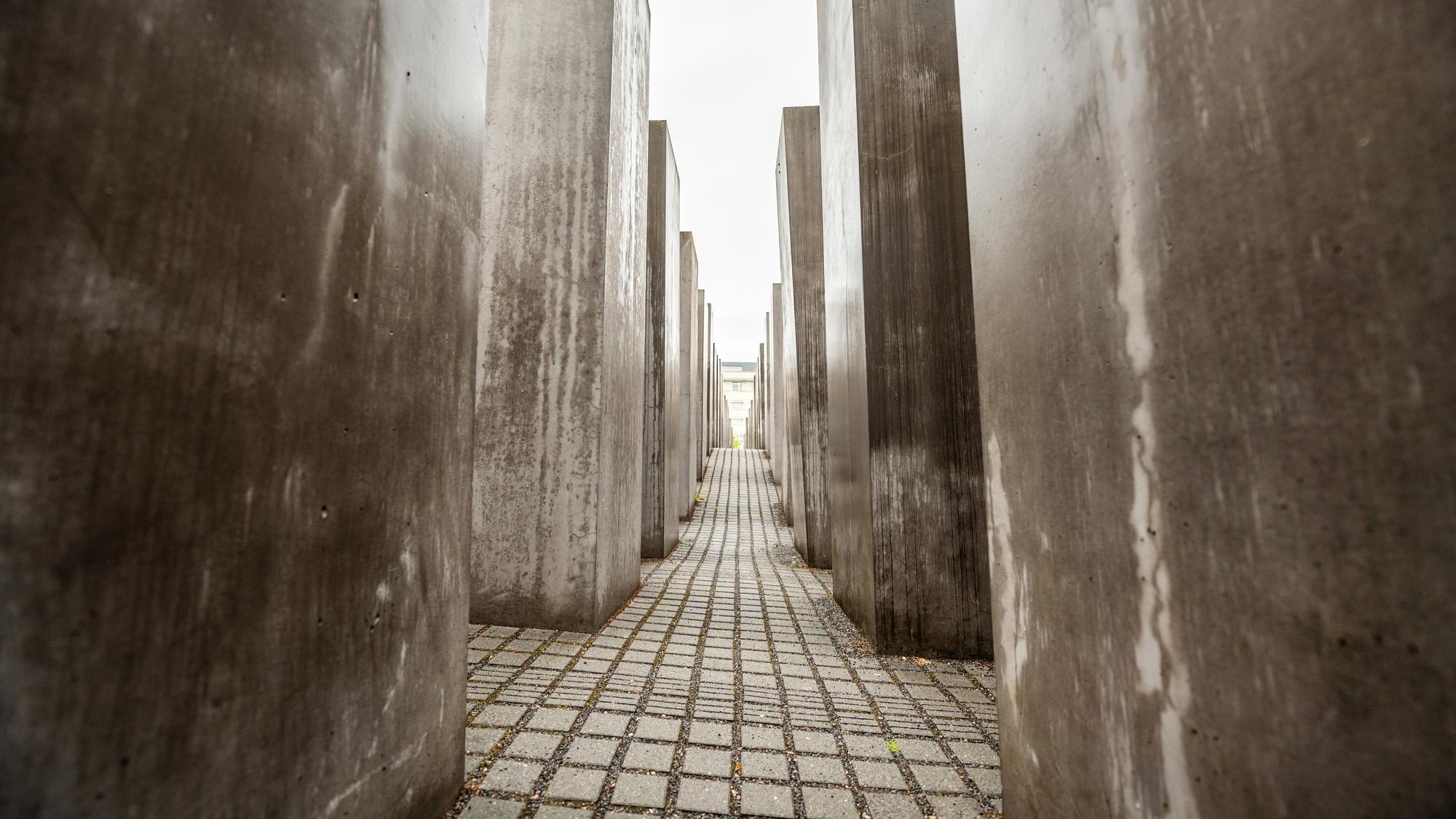 📍 Où se trouve le mémorial de la Shoah et comment y aller facilement ?