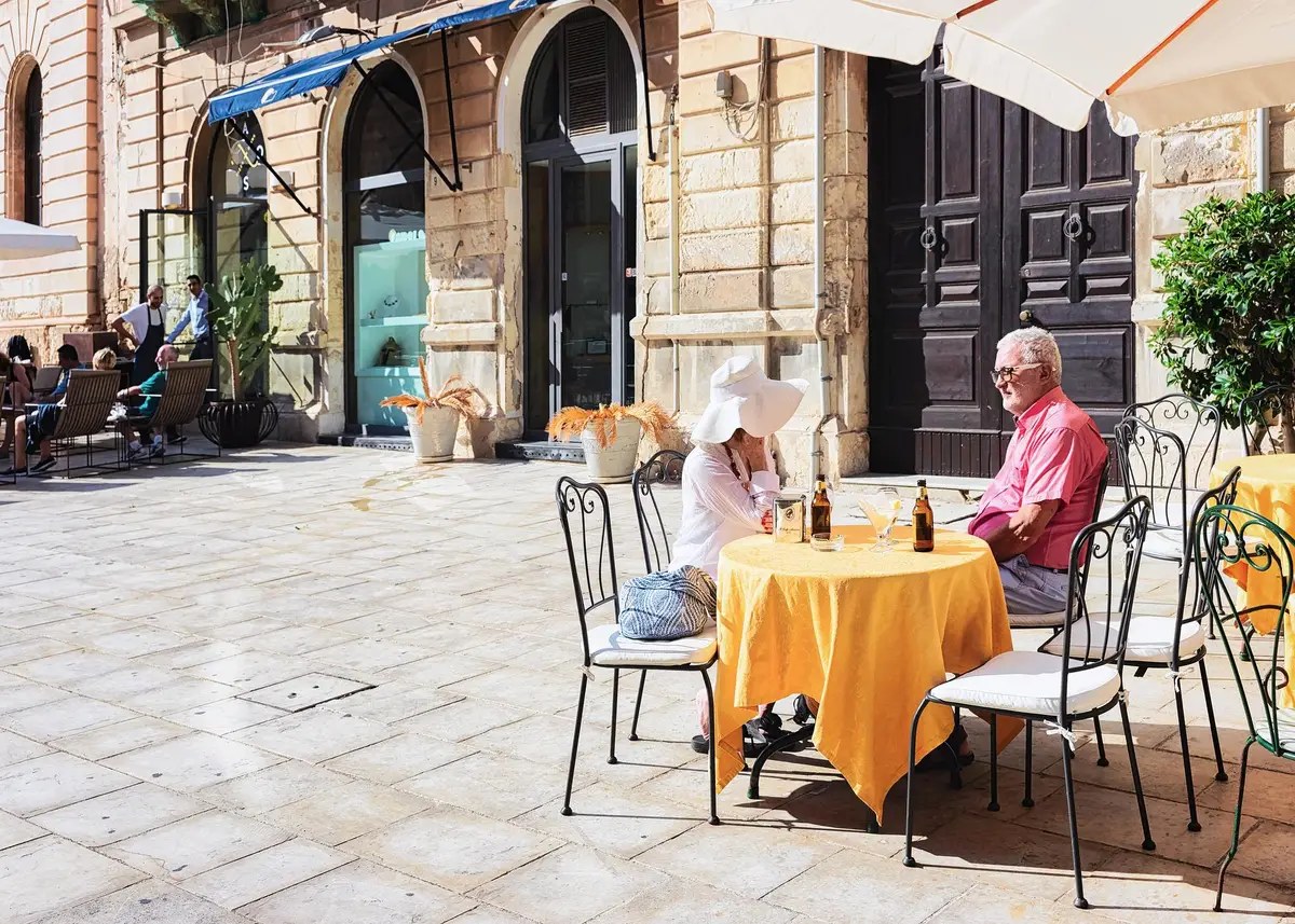 Explorer les restaurants rue de la Roquette à Paris