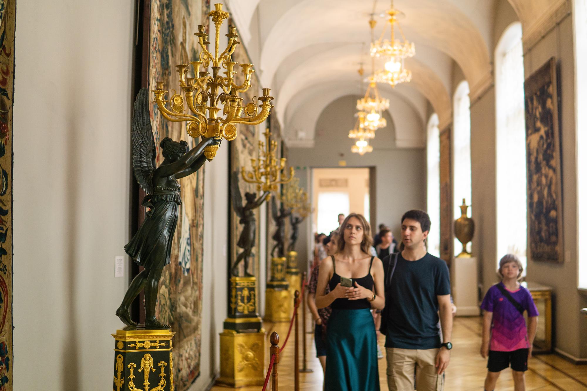 🕐 Quand visiter les colonnes de Buren pour en profiter vraiment ?